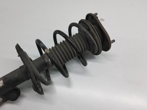 TOYOTA Auris E18 (2012–2018) Front shock absorber and its components 4851002A00 - 3