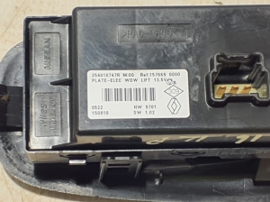 RENAULT Kadjar (2015–2026) Front door glass switch 254010747R - 2