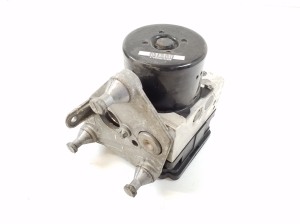 Mercedes Benz SLK-Class 172 (2011–2026) ABS bloks A1729014000 - 2
