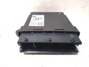 Opel Vectra C (2002–2008) Front door control unit 13193367 - 3