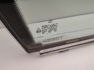 Mercedes Benz S-Class 140 (1991–1998) Esiukse klaas A1407200418 - 2