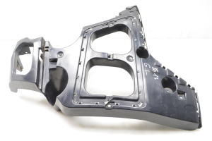 Rear bumper bracket - 7176245