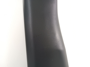 LEXUS IS (2013–2020) Keskpiilari siseviimistlus 6241453040 - 2