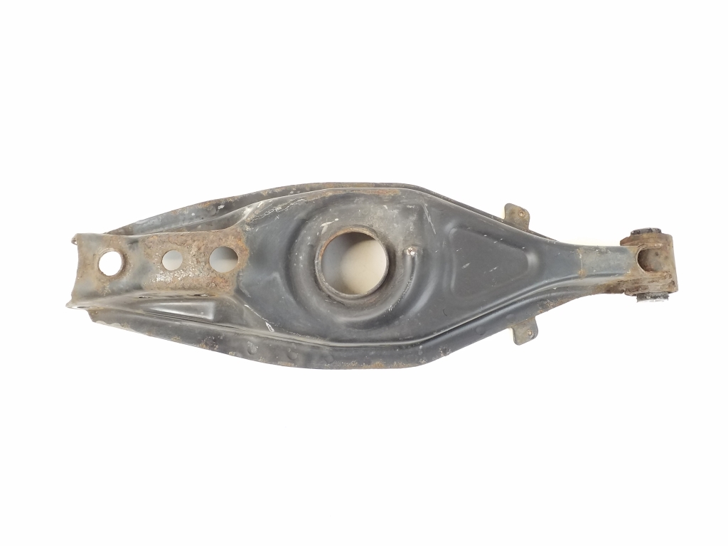 Mercedes Benz SLK-Class 172 (2011–2026) Querlenker hinten A2023500206 Mercedes Benz SLK-Class 172 (2011–2026) Querlenker hinten A2023500206