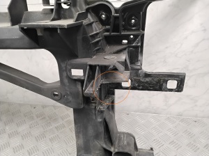 AUDI A3 8V (2012–2020) Schlossträger und seine Teile (Frontmaske) 8V0805588A - 2