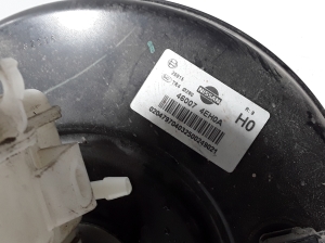 RENAULT Kadjar (2015–2026) Brake booster 460074EH0A - 3