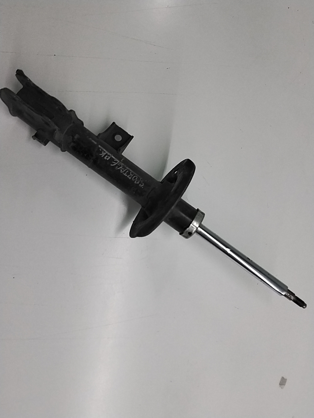 Kia Sportage (2010–2016) Front shock absorber 546513U000 Kia Sportage (2010–2016) Front shock absorber 546513U000
