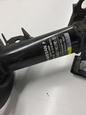 NISSAN Qashqai+2 (2007–2013) Front shock absorber and its components 54303BR00B - 2