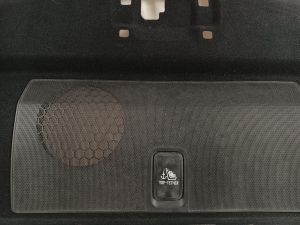 LEXUS IS (2013–2020) Hutablage 6433053370 - 2