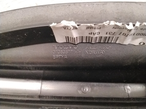 VOLVO V90 (2016–2026) Veel üks katuse detail 31383677 - 3