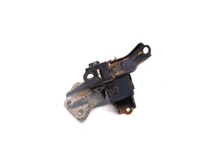 Suzuki SX 4 S-Cross (2013–2021) Engine mount 11653-62M00 - 2