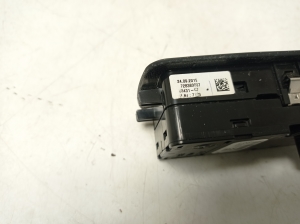 BMW 1 SERIES F20 (2010–2026) Front door glass switch 9208110 - 4