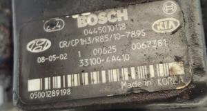 Kia Sorento (2002–2009) Kraftstoffpumpe 0445010118 - 2