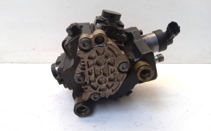 Kia Sorento (2002–2009) Kraftstoffpumpe 0445010118 - 3