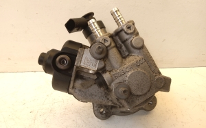 Volkswagen Passat CC CC (2008–2017) Fuel pump 0445010526 - 2