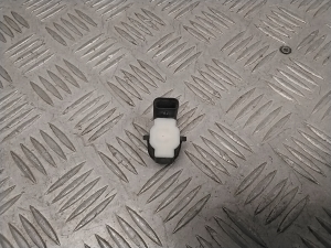 VOLVO V60 (2018–2026) Parksensor hinten 32209857 - 2