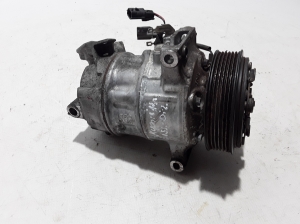 RENAULT Megane IV (2016–2022) A/C compressor 926002410R - 2