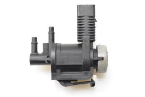 Volkswagen Passat B7 (2010–2014) Magnetventil 1K0906283A - 2