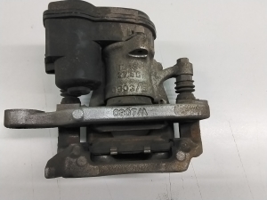 RENAULT Kadjar (2015–2026) Tagumine pidurisadul 440011959R - 2