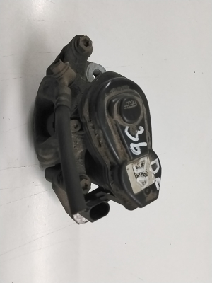 RENAULT Kadjar (2015–2026) Tagumine pidurisadul 440011959R - 5