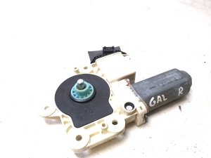 Opel Vectra C (2002–2008) Rear side door window regulator motor 991324102 - 3