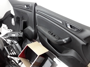 RENAULT Megane IV (2016–2022) Interior and its parts - 3