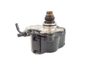 Mercedes Benz SLK-Class 172 (2011–2026) Kütusepump A6510701701 - 2