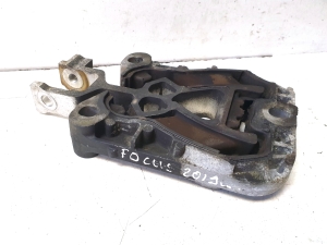 Ford Focus (2018–2026) Engine mount JX616P082BD - 3