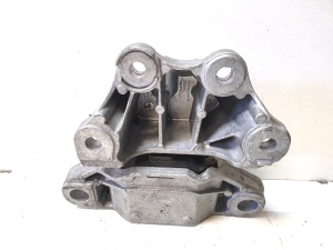 Ford Focus (2018–2026) Engine mount 26015326F92 326F83 - 2