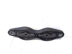 Ford Focus (2018–2026) Muffler bracket JX615D217AA - 3