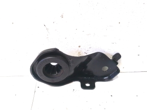 Ford Focus (2018–2026) A/C condenser bracket 95BB9B929AA - 3