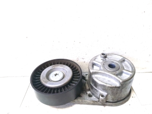 Ford Focus (2018–2026) Alternator belt tensioner F6W7A - 3