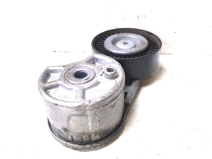 Ford Focus (2018–2026) Alternator belt tensioner F6W7A - 4