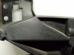  Bracket for front wing 