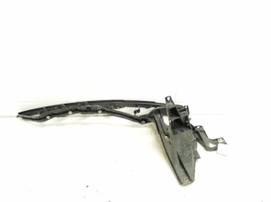  Bracket for front wing 