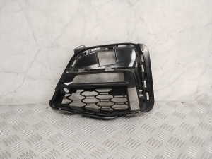 Front bumper lower grille - 8069371