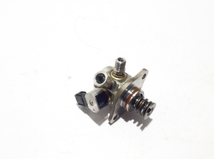 VOLVO XC60 (2017–2026) Kütusepump 32363034 - 2