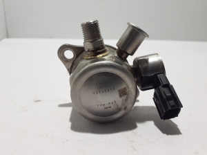 VOLVO XC60 (2017–2026) Kütusepump 32363034 - 3