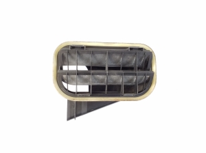   Lüftungsgitter Kotflügel hinten  - A1728300042 
