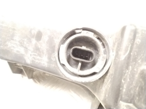 Tesla Model 3 3 (2016–2024) Front-Nebelscheinwerfer 162479800A - 3