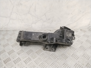 Tesla Model 3 3 (2016–2024) Front-Nebelscheinwerfer 162479800A - 4
