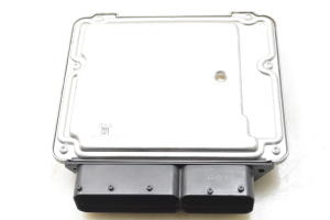 AUDI A4 B8 (2007–2016) Engine control unit 8K1907115M - 3