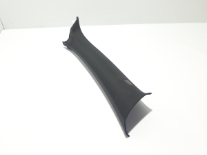  Interior trim of the front pillar 