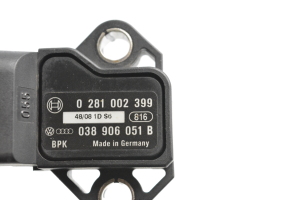 Volkswagen Golf V (2003–2009) Sensor Ladeluftkühler 038906051B - 3