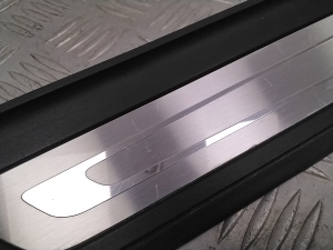 BMW 5 SERIES G30 (2016–2026) Inner sill trim 7398321 - 4