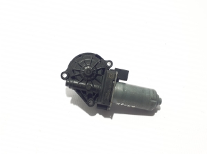  Front seat engine 