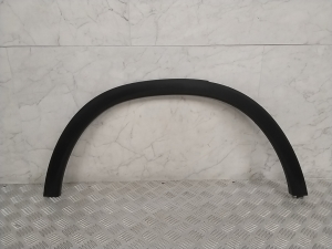 Rear fender trim cover - A1568851200