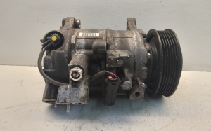 BMW 3 SERIES F30 (2011–2018) Konditsioneeri kompressor 922369502 - 4