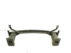  Front bumper beam 