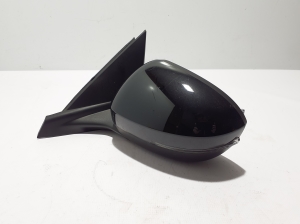 Side mirror and its details 